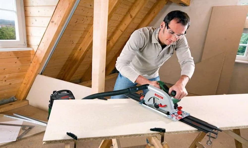 Sierra circular eléctrica para madera