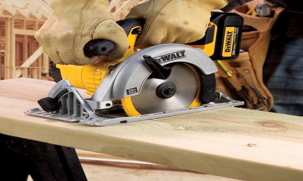 Sierra circular DeWalt